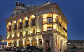 Hotel Campos De Baeza Exterior photo