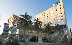 One Acapulco Costera Hotel Exterior photo