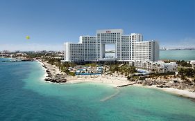 Riu Palace Peninsula Hotel Cancun Exterior photo