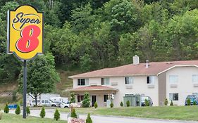 Super 8 By Wyndham Pittsburgh/Monroeville Exterior photo