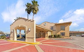 La Quinta Inn By Wyndham New Orleans Causeway Metairie Exterior photo