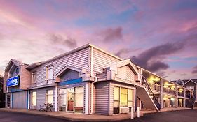 Travelodge By Wyndham Virginia Beach Bay Beach Exterior photo