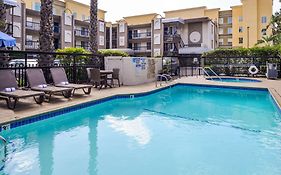 Best Western Courtesy Inn Hotel - Anaheim Resort At The Park Exterior photo