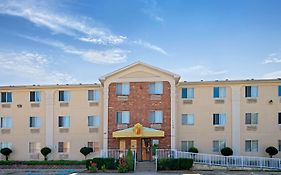 Super 8 By Wyndham Plano/Dallas Area Hotel Exterior photo