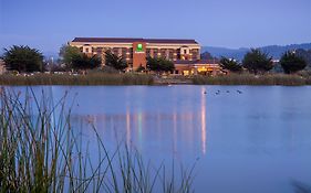 Holiday Inn Express At Monterey Bay, An Ihg Hotel Seaside Exterior photo