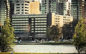 Mercure Melbourne Albert Park Exterior photo