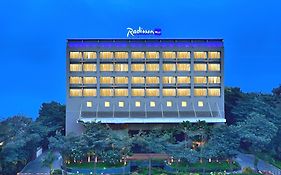 Radisson Blu Bengaluru Outer Ring Road Hotel Exterior photo