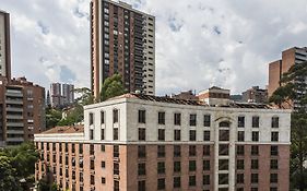 Hotel Park 10 Medellin Exterior photo