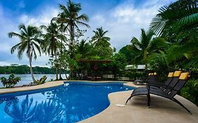 Manatus Hotel Tortuguero Exterior photo