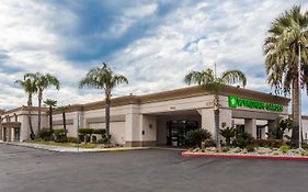 Wyndham Garden Fresno Yosemite Airport Hotel Exterior photo