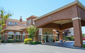 Hilton Garden Inn Napa Exterior photo