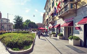 Hotel Mercure Milano Centro Exterior photo