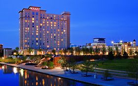 Hyatt Regency Wichita Hotel Exterior photo