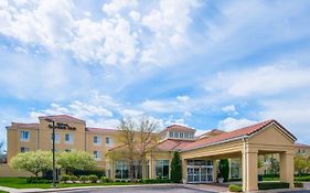 Hilton Garden Inn Wichita Exterior photo