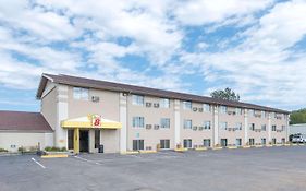 Super 8 By Wyndham Watertown Motel Exterior photo