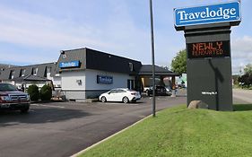 Travelodge By Wyndham Gananoque Exterior photo