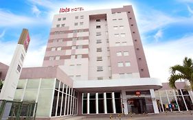 Ibis Feira De Santana Hotel Exterior photo