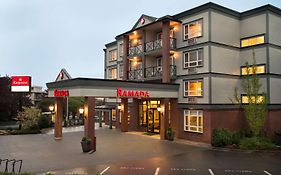 Ramada By Wyndham Nanaimo Hotel Exterior photo