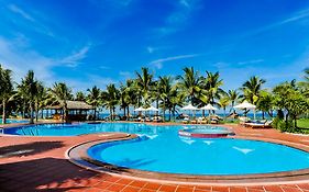 Tropical Beach Hoi An Resort Exterior photo