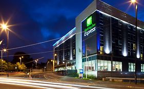 Holiday Inn Express Hamilton, An Ihg Hotel Exterior photo