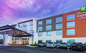 Holiday Inn Express & Suites - Milledgeville, An Ihg Hotel Exterior photo