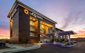 La Quinta By Wyndham Kingman Hotel Exterior photo