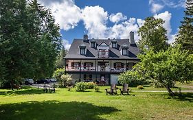 Auberge La Chatelaine Hotel La Malbaie Exterior photo