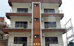 The Divine Oak Golden Leaf Hotel Katra  Exterior photo