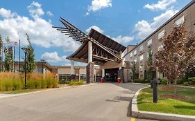 Best Western Plus Edmonton Airport Hotel Leduc Exterior photo