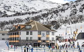 Perisher Manor Hotel Perisher Valley Exterior photo