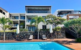 Luxury Beach House With Spectacular Sea View And Pool Apartment Trou aux Biches Exterior photo