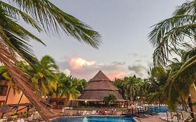 Reef Yucatan All Inclusive & Convention Center Hotel Merida Exterior photo