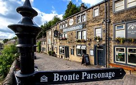 The Fleece Inn Haworth Exterior photo