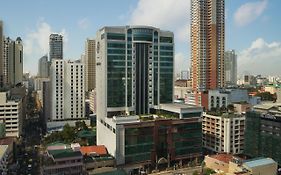 Sheraton Manila Bay Hotel Exterior photo