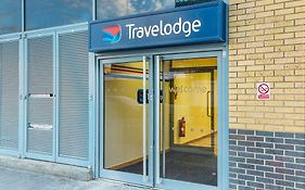 Travelodge London Ilford Exterior photo