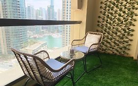 Charming Spacious Studio Apartment In The Heart Of Jbr By Sweet Homes Dubai Exterior photo