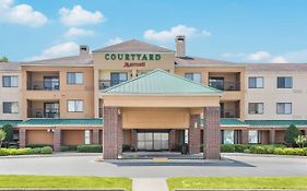 Courtyard By Marriott Rocky Mount Hotel Exterior photo