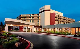 Marriott At The University Of Dayton Hotel Exterior photo