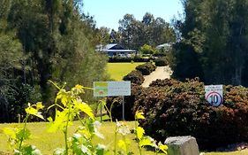 Red Door Collective - Rdc Vineyard Estate Hotel Pokolbin Exterior photo