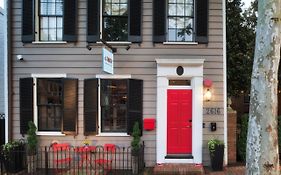 The Poppy Georgetown Guesthouse And Gardens Washington Exterior photo