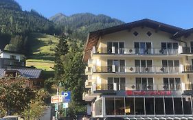 Hotel Herzblut - Joker Card Included In Summer Saalbach-Hinterglemm Exterior photo