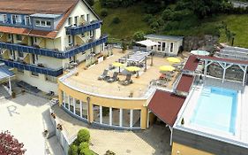 Wellnesshotel Rothfuss Mit Spa Und 2 Schwimmbaedern Bad Wildbad Exterior photo