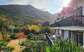 Didimdol Pension Villa Geoje Exterior photo