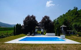 Residence Green Pool & Spa Visoko Exterior photo