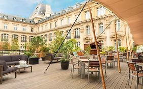 Crowne Plaza Paris Republique, An Ihg Hotel Exterior photo