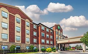 Holiday Inn Express & Suites Tulsa S Broken Arrow Hwy 51, An Ihg Hotel Exterior photo