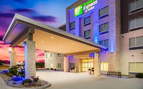 Holiday Inn Express & Suites Litchfield, An Ihg Hotel Exterior photo