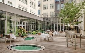 Moevenpick Hotel Berlin Am Potsdamer Platz Exterior photo