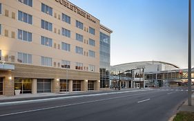 Doubletree By Hilton Evansville Exterior photo