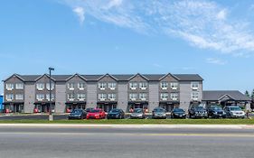 Quality Inn & Suites Amsterdam Fredericton Exterior photo